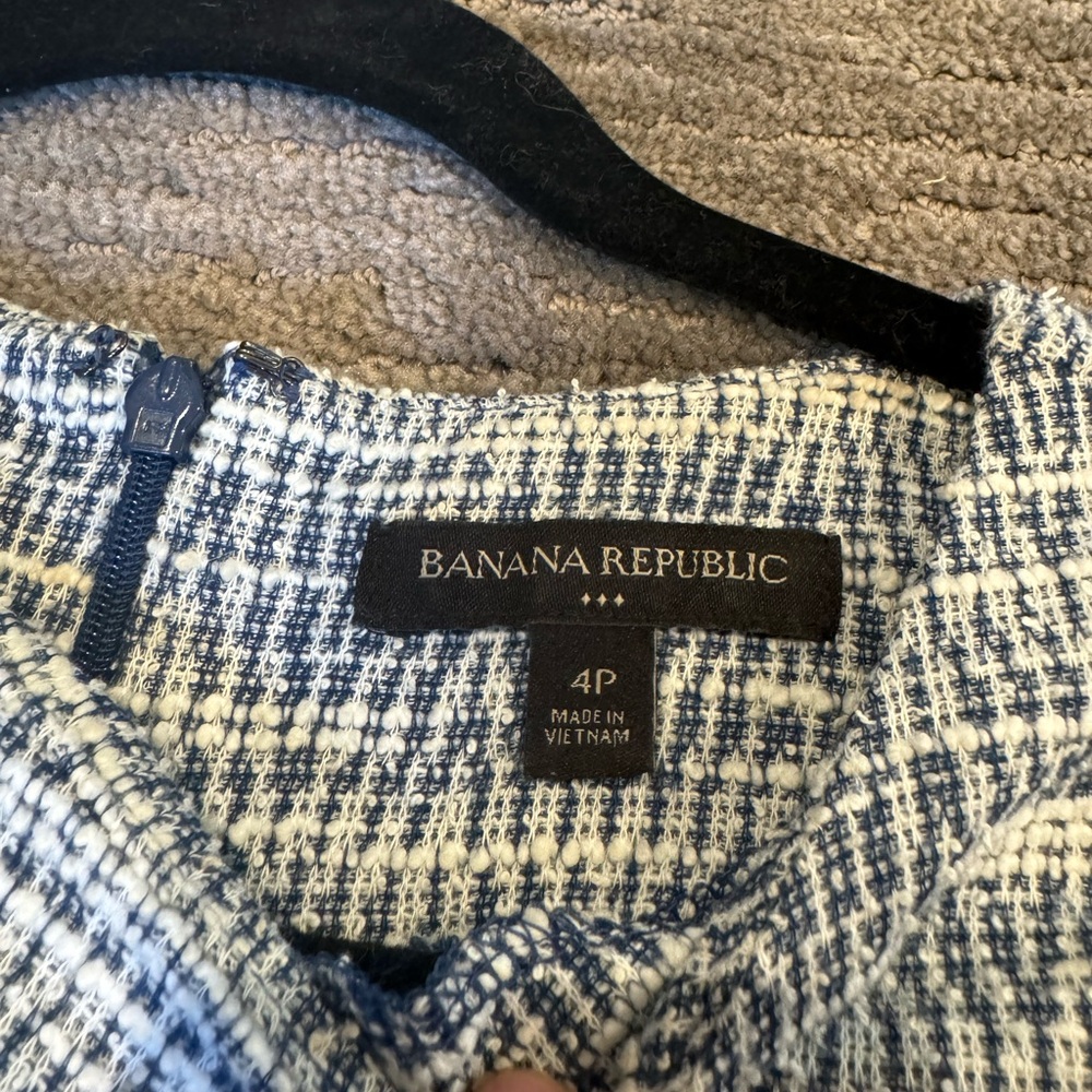 Knit banana republic dress
